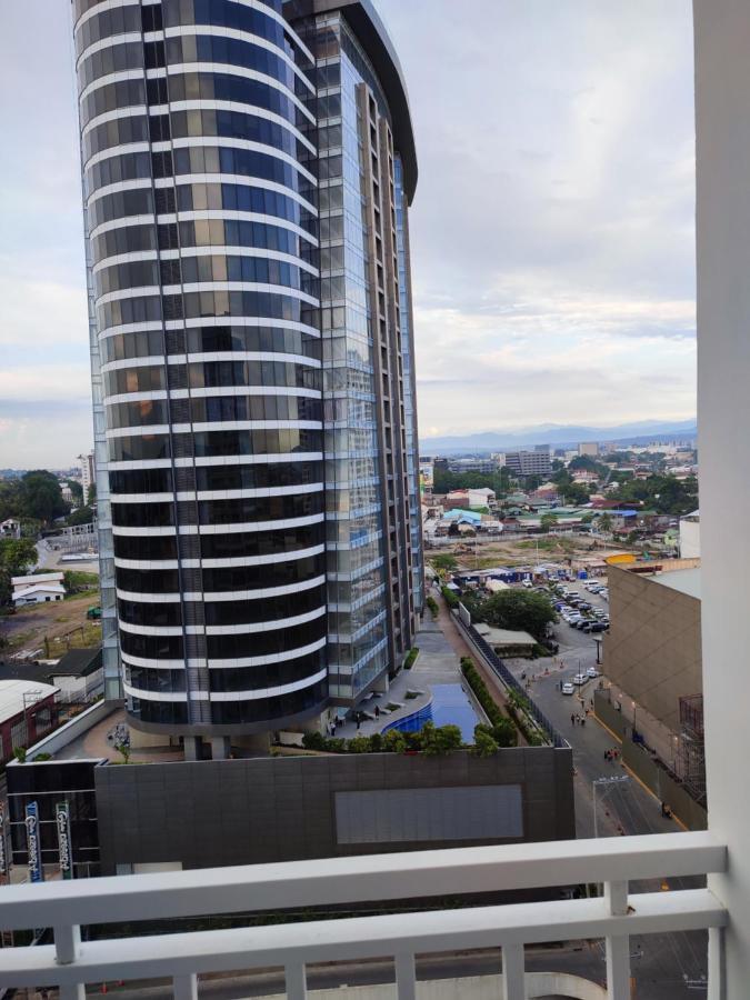 Inspiria Davao Aparthotel Exterior foto